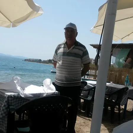 شقة Machenzie Beach With Pool لارنكا