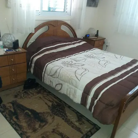 Machenzie Beach With Pool Apartment Larnaka